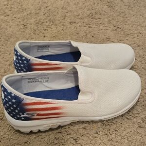 Skechers White and Blue Slip-On Sneakers with Patriotic Design